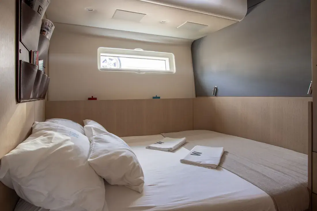 Sailing Yacht W, interior, below deck